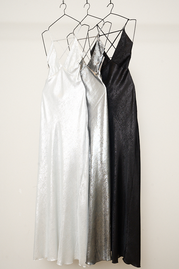 VESTIDO LARGO SATEN FOIL DOBLE ROMBO - Image 5