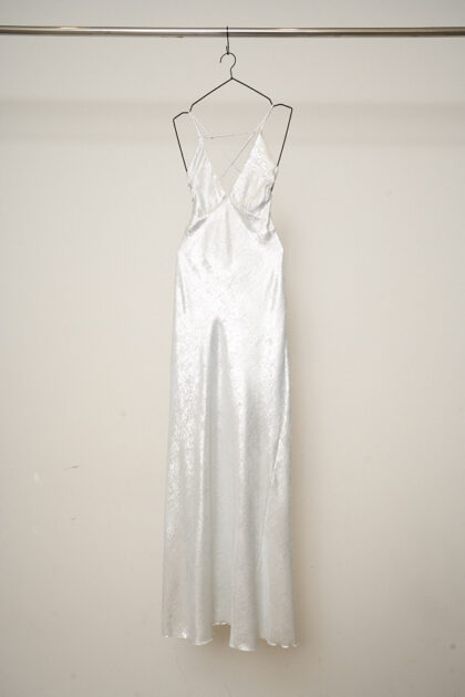 VESTIDO LARGO SATEN FOIL DOBLE ROMBO
