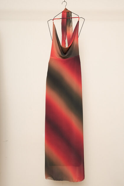 VESTIDO LARGO GASA ESFUMADO BUCHE PROFUNDO CON LAZO