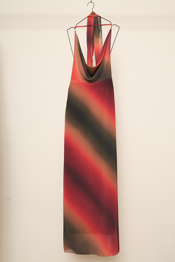 VESTIDO LARGO GASA ESFUMADO BUCHE PROFUNDO CON LAZO