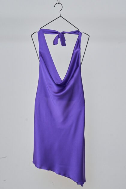 BLUSA SATEN LARGA IRREGULAR