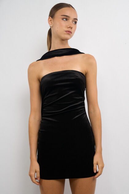 VESTIDO CORTO TERCIPELO STRAPLESS FRUNCE LAZO