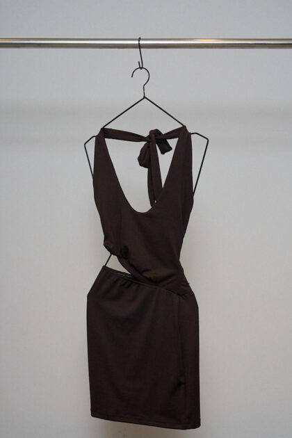 VESTIDO CORTO MICROFIBRA ABERTURA LATERAL