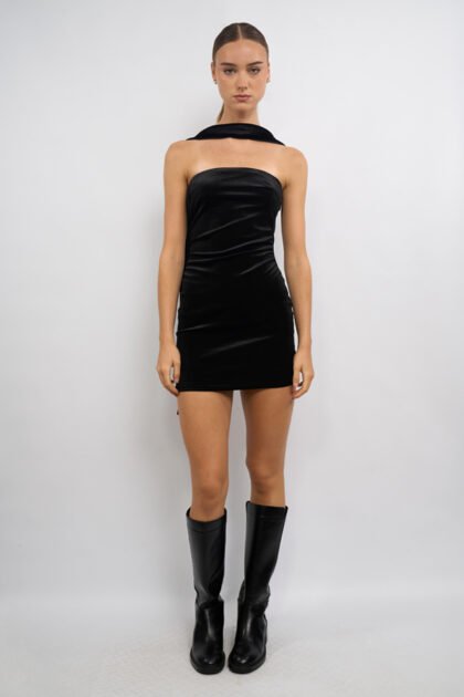 VESTIDO CORTO TERCIOPELO STRAPLESS FRUNCE LAZO