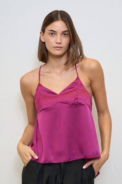 TOP SATEN ESPALDA CON VUELO
