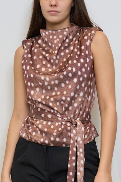 BLUSA SATEN HOMBRERAS BAMBI