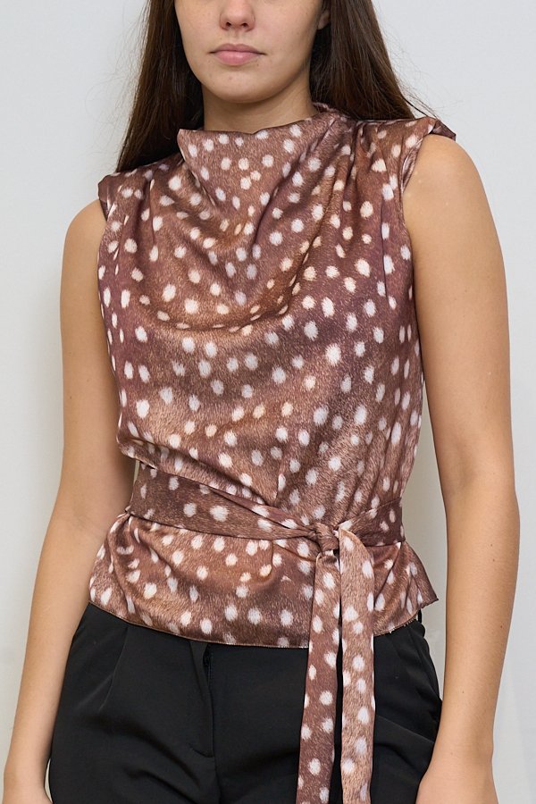 BLUSA SATEN HOMBRERAS BAMBI