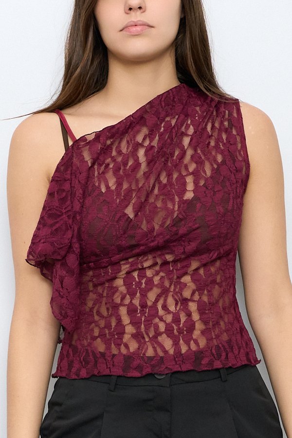 BLUSA ENCAJE VOLADO HOMBRO