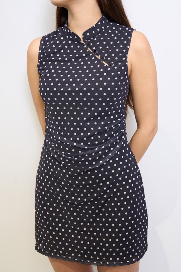 VESTIDO CORTO MICROTUL LUNARES SIN MANGA MAO
