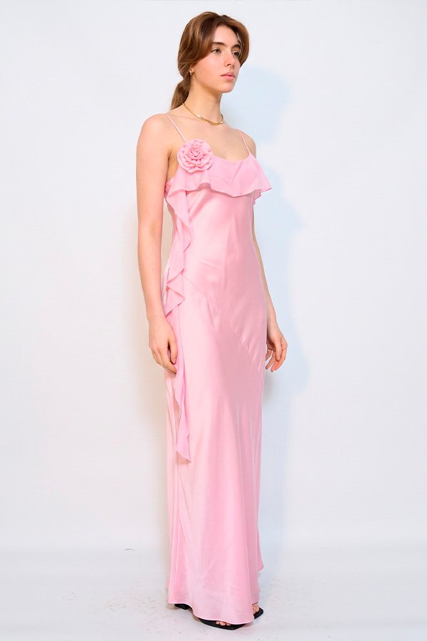 VESTIDO LARGO SATEN HOMBRO FLOR